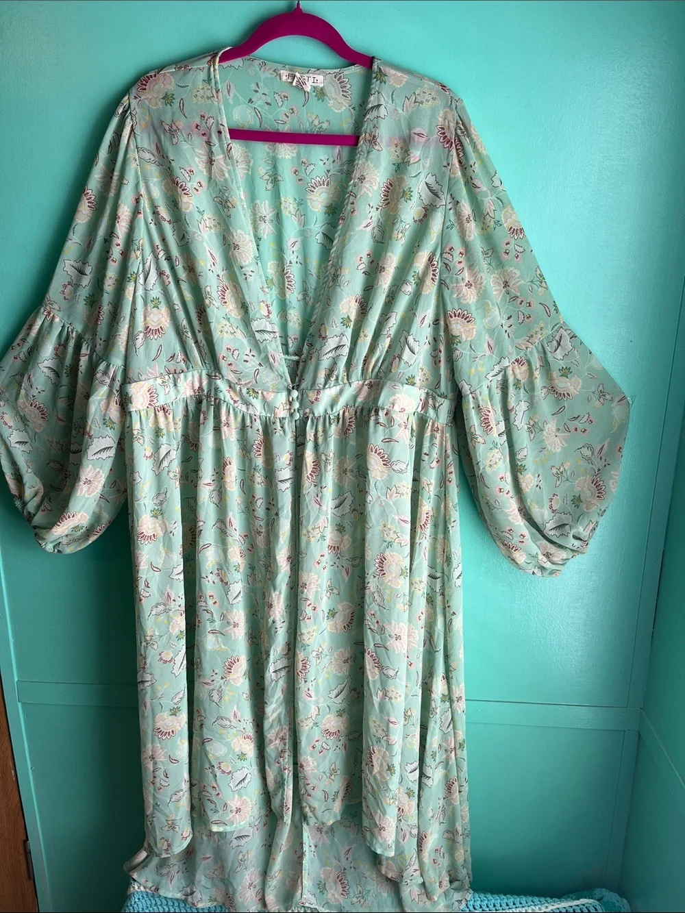 Mint Floral Long-Sleeve Kaftan Style Balloon sleeved dress